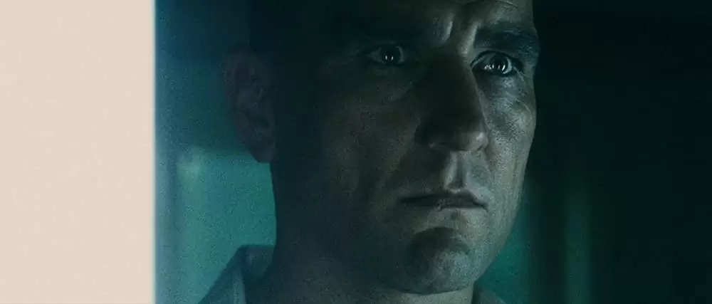 「ミッドナイト・ミート・トレイン」ビニー・ジョーンズの画像