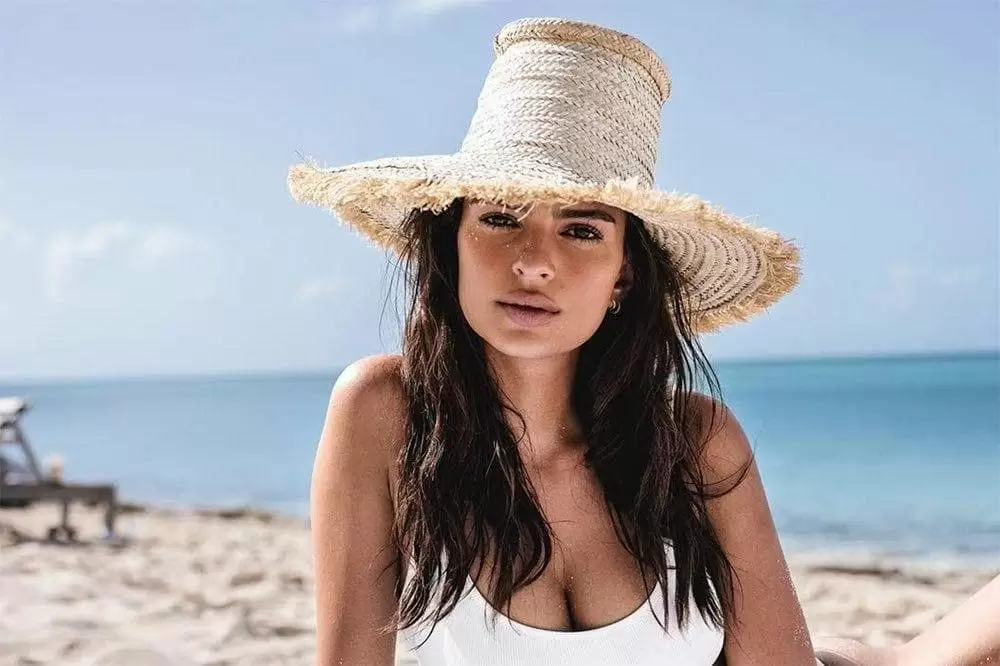 「FYRE: 夢に終わった史上最高のパーティー」エミリー・ラタコウスキーの画像