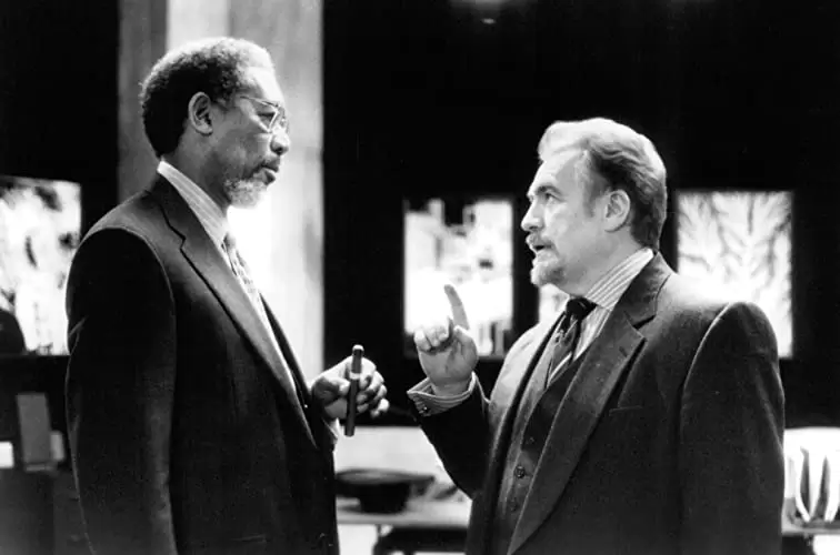 「チェーン・リアクション」モーガン・フリーマン & ブライアン・コックスの画像