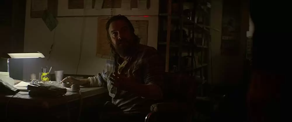 ホールド・ザ・ダーク そこにある闇の画像