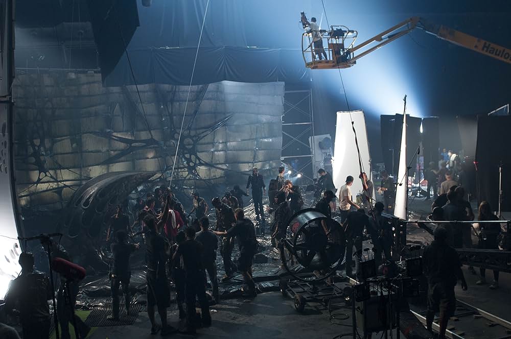 スカイライン-奪還-の画像