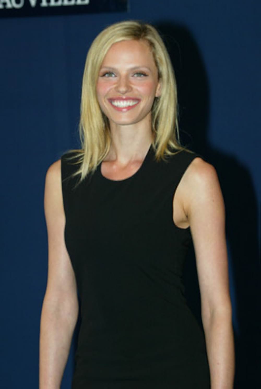 シモーヌの画像