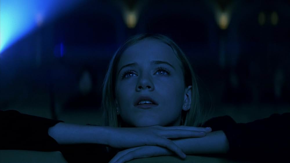 シモーヌの画像