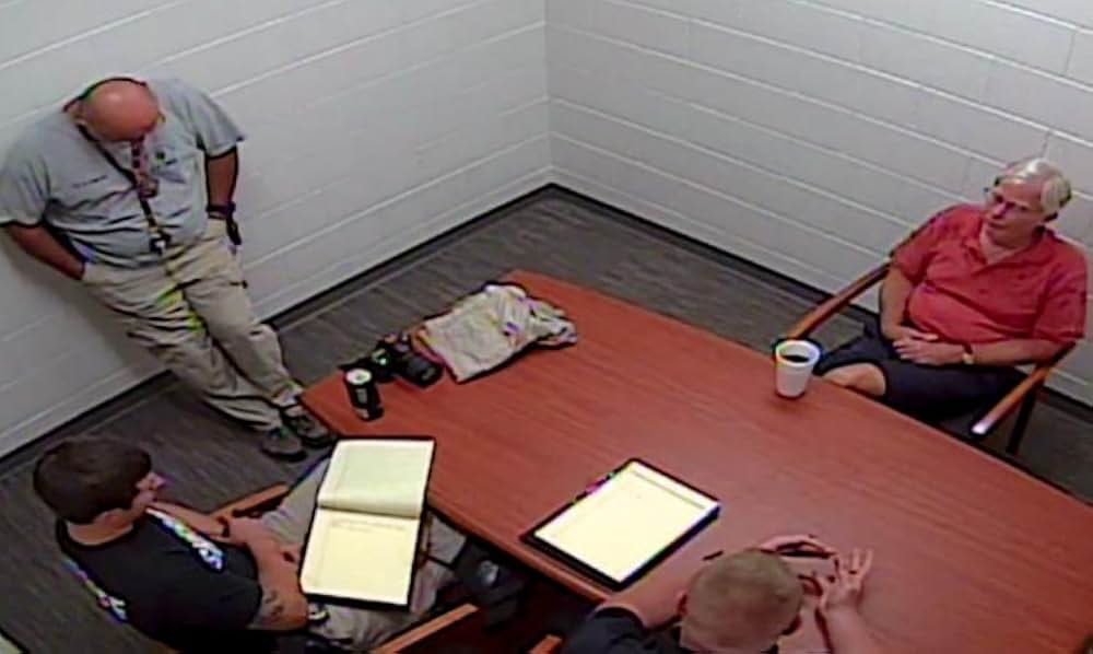 アメリカン・マリッジミステリー: 密室の3人に起きたことの画像