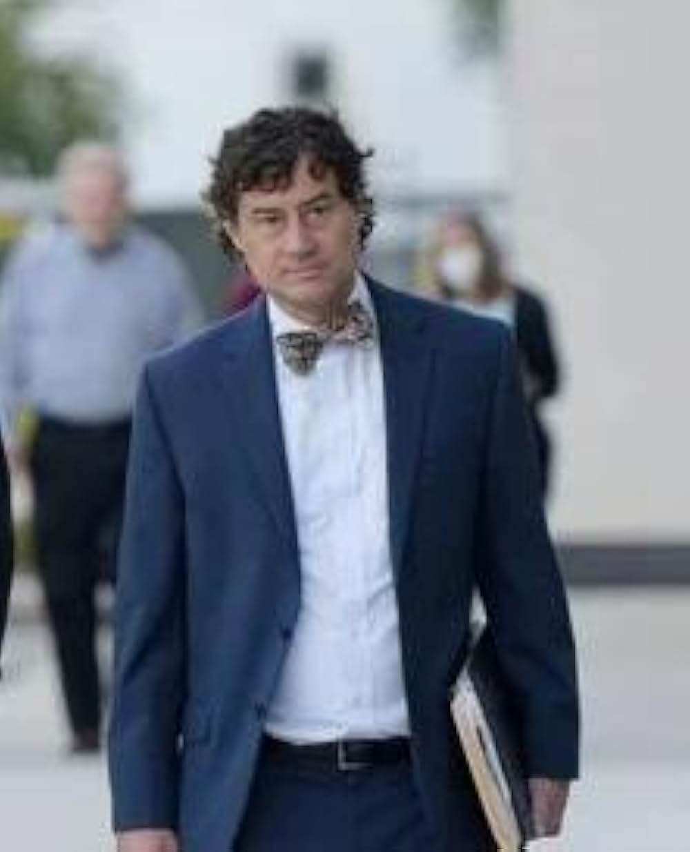 アメリカン・マリッジミステリー: 密室の3人に起きたことの画像