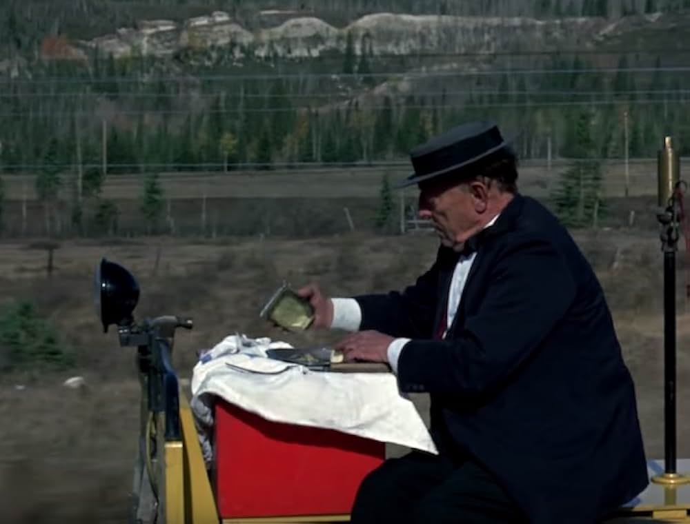 キートンの線路工夫の画像