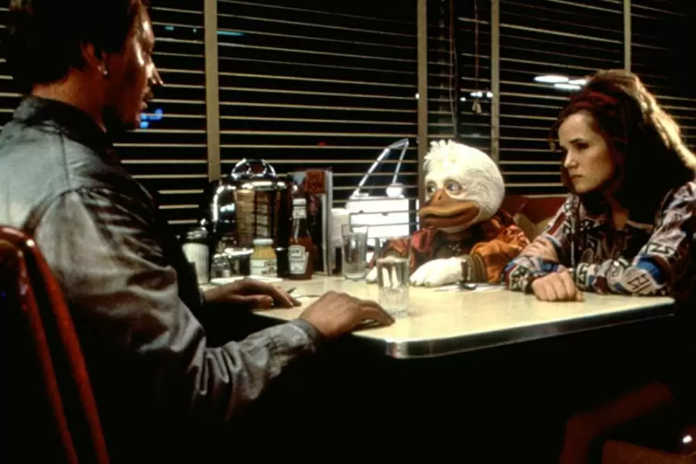 「ハワード・ザ・ダック 暗黒魔王の陰謀」ジェフリー・ジョーンズ & リー・トンプソン & Ed Galeの画像