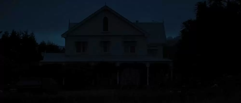 死の谷間の画像