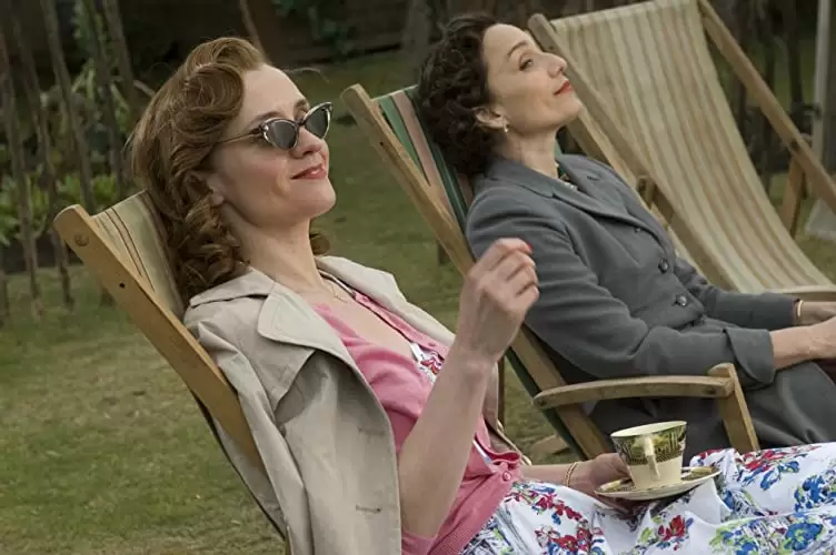 「ノーウェアボーイ ひとりぼっちのあいつ」クリスティン・スコット・トーマス & アンヌ＝マリー・ダフの画像