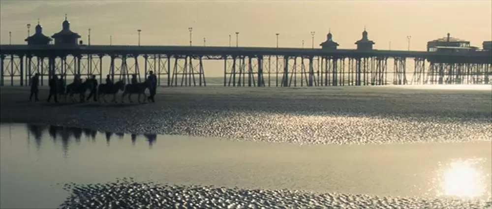 ノーウェアボーイ ひとりぼっちのあいつの画像