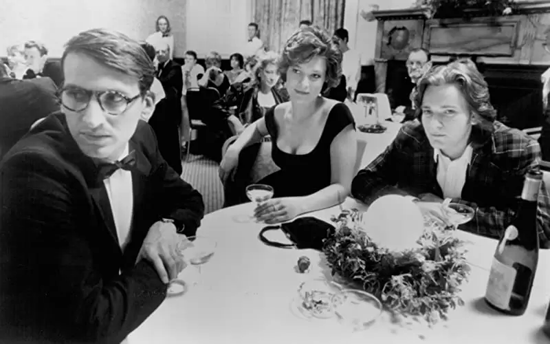 シャロウ・グレイブの画像