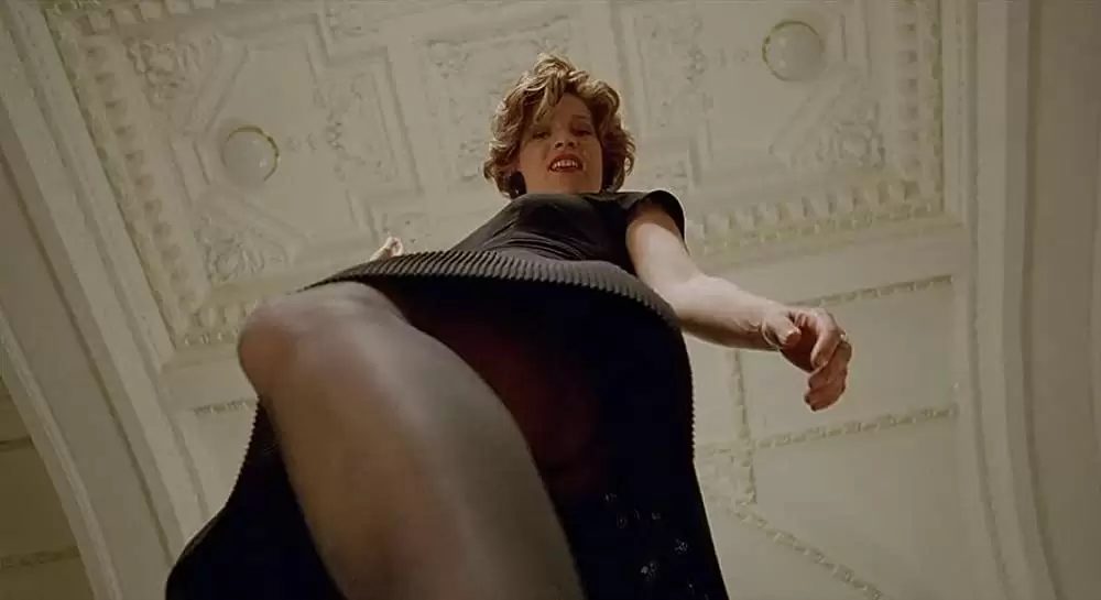 シャロウ・グレイブの画像