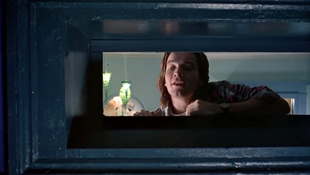 シャロウ・グレイブの画像