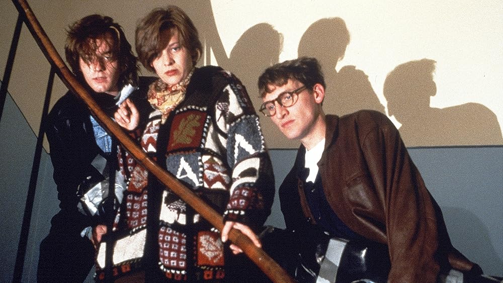 シャロウ・グレイブの画像