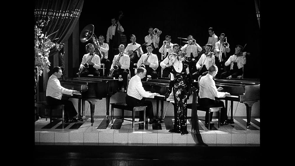 ブルースを唄ふ女の画像