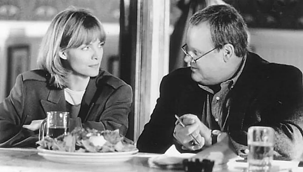 「デンジャラス・マインド／卒業の日まで」ミシェル・ファイファー & ジョージ・ズンザの画像