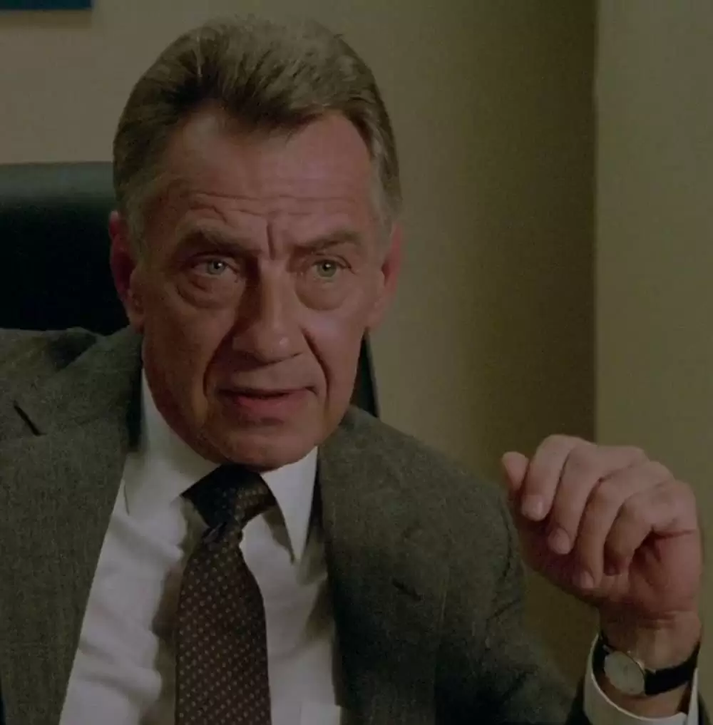 「セイ・エニシング」フィリップ・ベイカー・ホールの画像