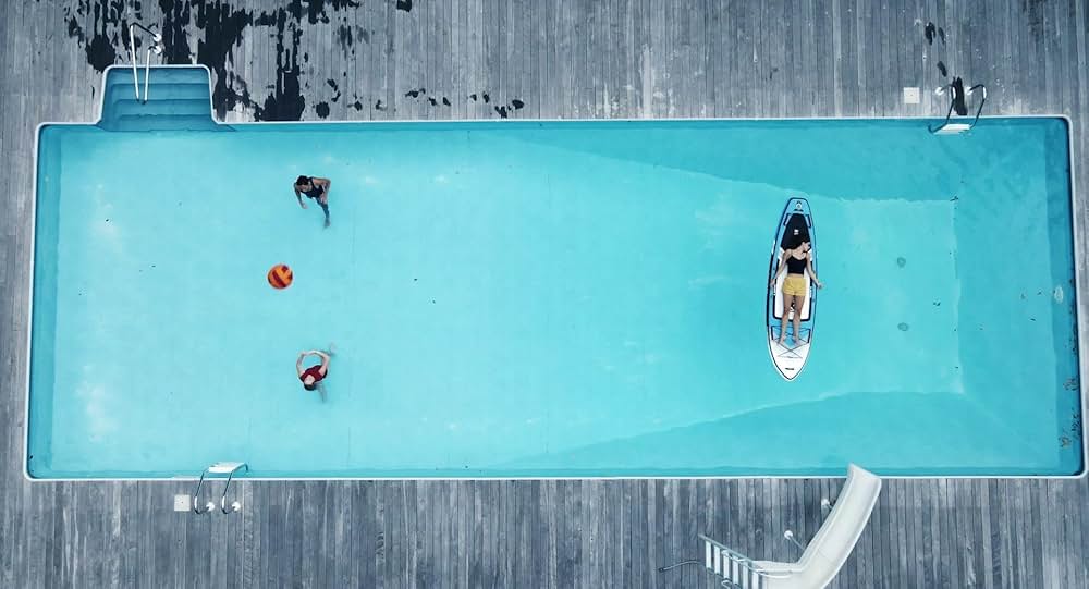 Hellbender（原題）の画像