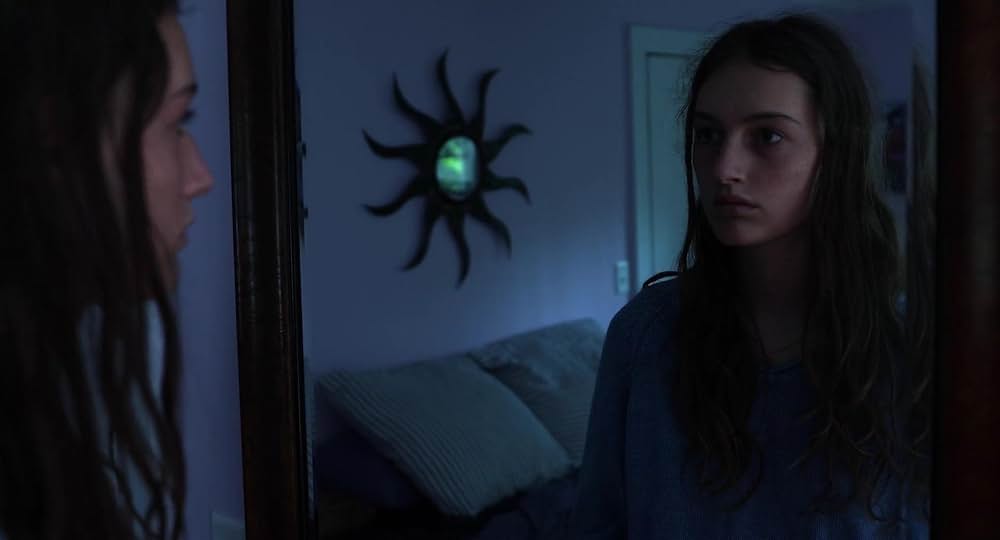 Hellbender（原題）の画像