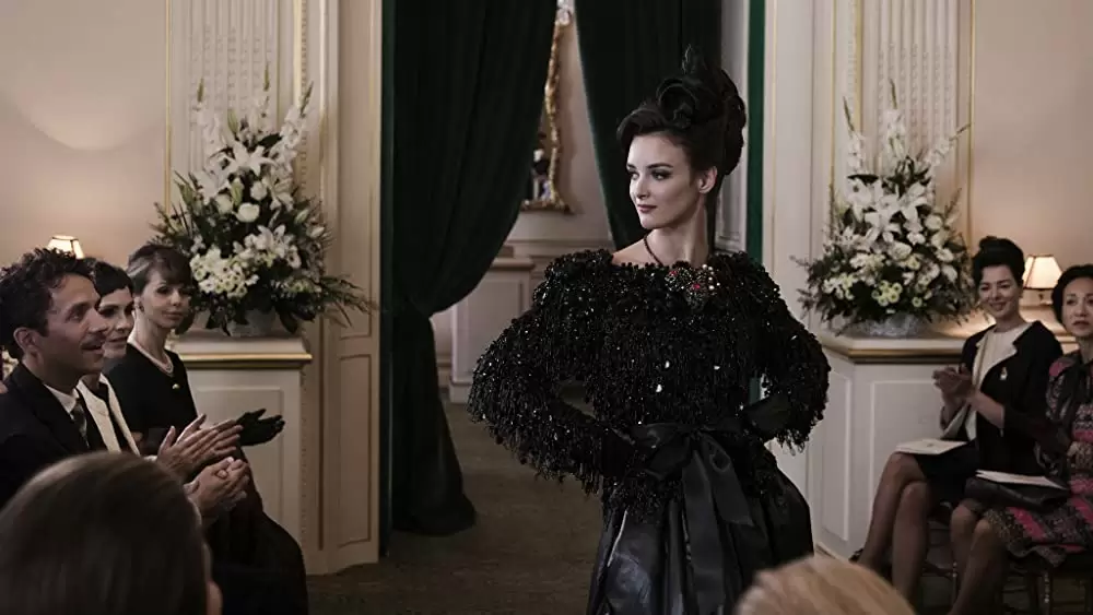 「イヴ・サンローラン」シャルロット・ルボンの画像