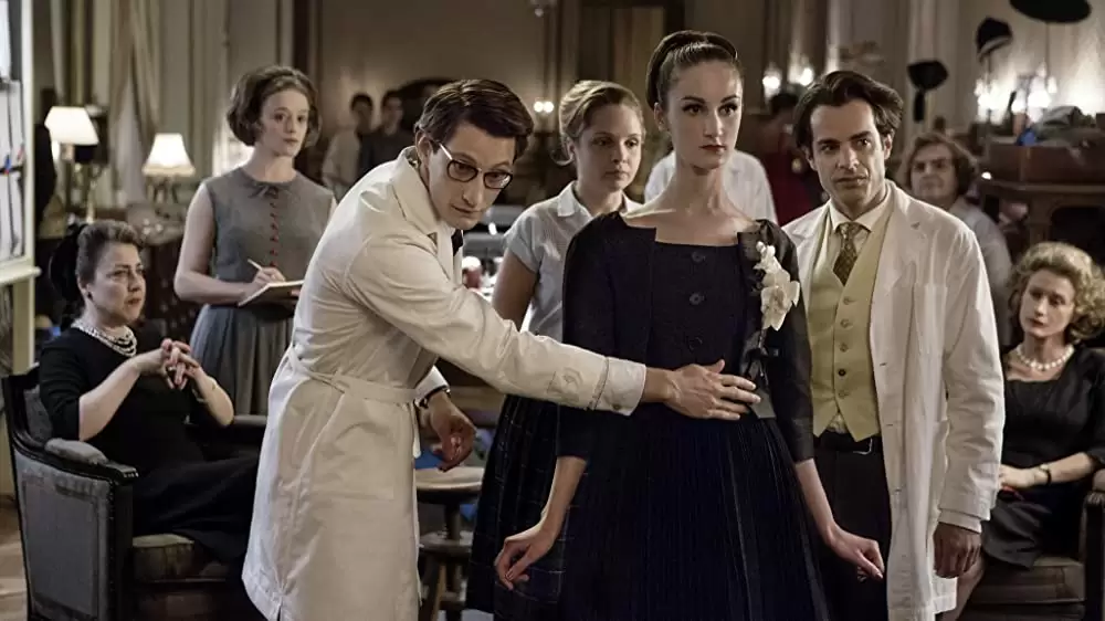 イヴ・サンローランの画像