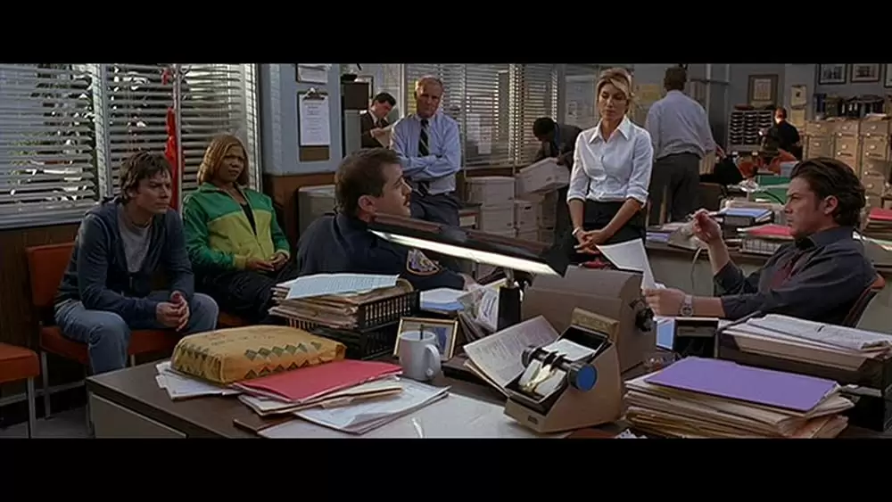 「TAXI NY」クイーン・ラティファ & ジェニファー・エスポジート & ジミー・ファロン & クリスチャン・ケインの画像