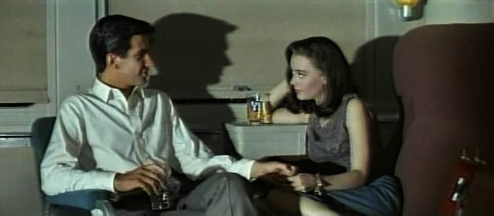 夜が泣いているの画像