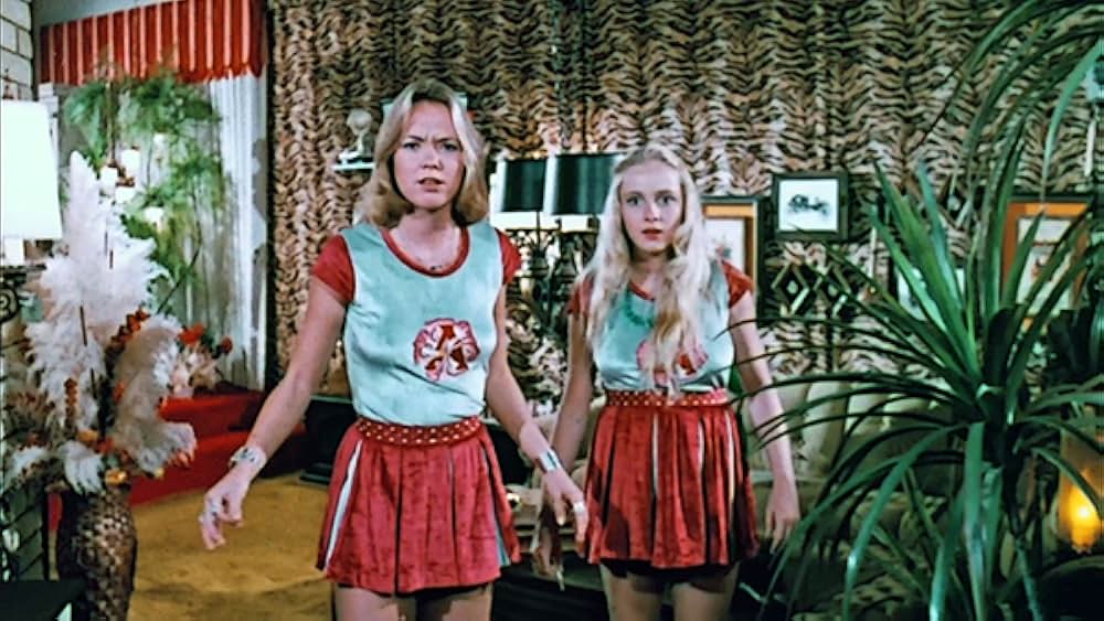 Revenge of the Cheerleaders（原題）の画像