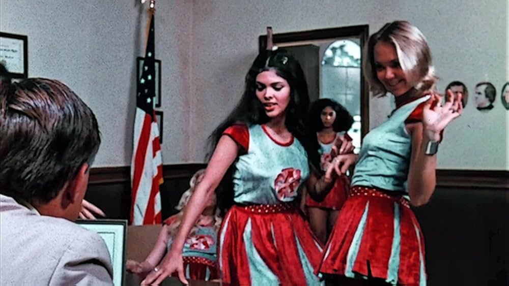 Revenge of the Cheerleaders（原題）の画像