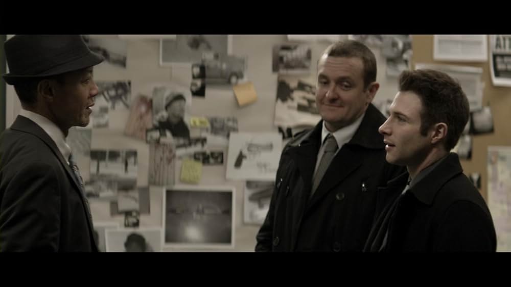 GUN [ガン]の写真