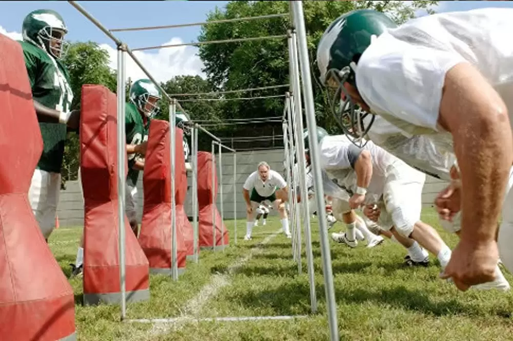 インヴィンシブル 栄光へのタッチダウンの画像