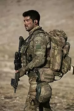 「レッド・ホークス」Burak Özçivitの画像