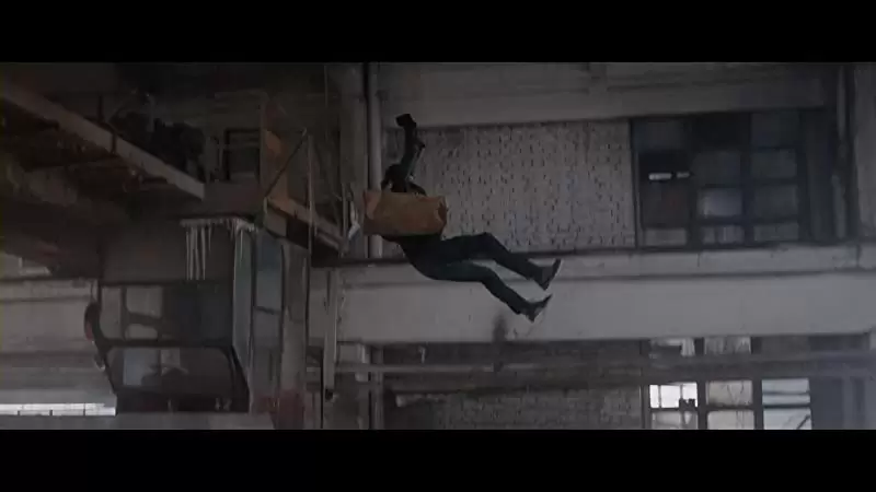 「バレット・ヘッド／キラー・ドッグ」エイドリアン・ブロディの画像