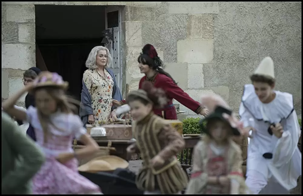 「アンティークの祝祭」カトリーヌ・ドヌーブの画像