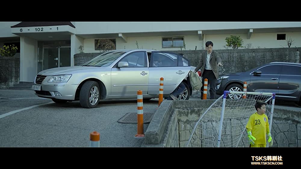 幼い依頼人の画像