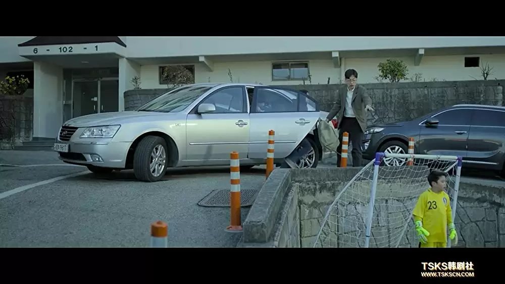 幼い依頼人の画像