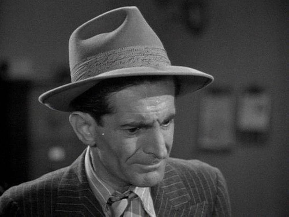 When Strangers Marry（原題）の画像