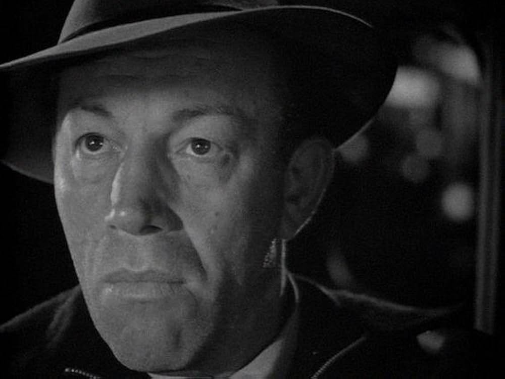 When Strangers Marry（原題）の画像