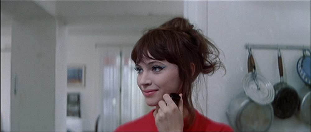 女は女であるの画像