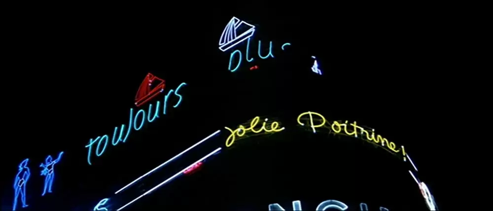 女は女であるの画像