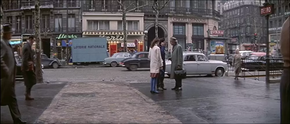 女は女であるの画像