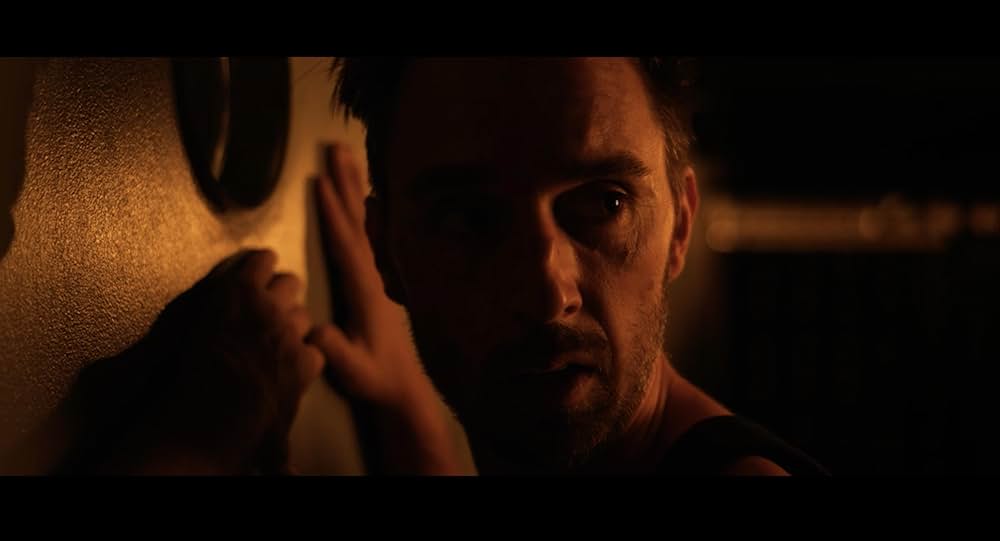 Infinity Chamber（原題）の画像