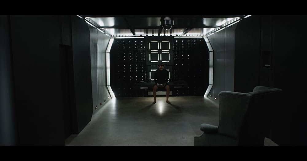 Infinity Chamber（原題）の画像