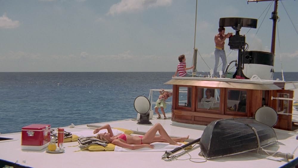 The Bermuda Triangle（原題）の画像