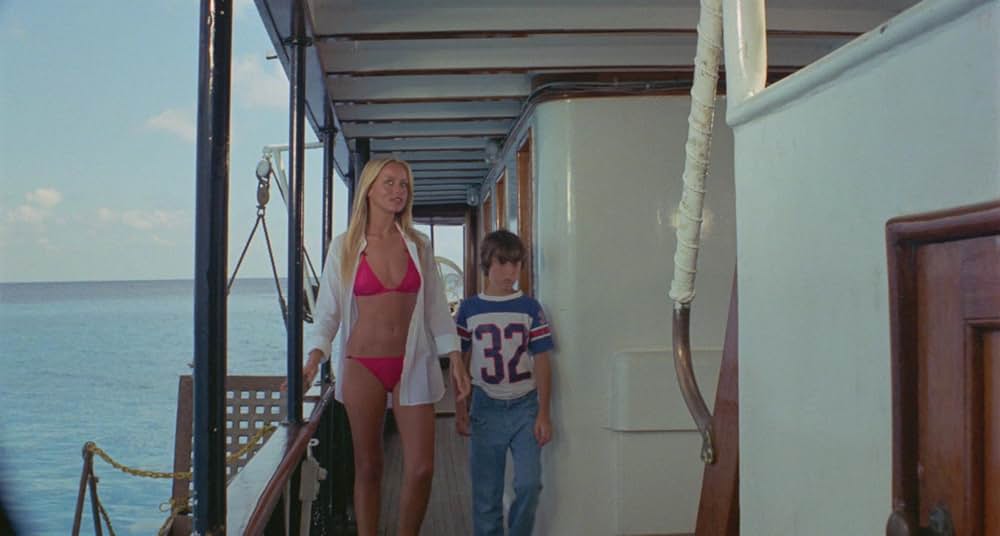 The Bermuda Triangle（原題）の画像