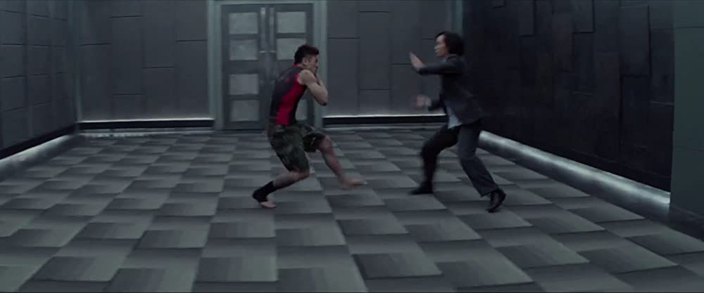 キアヌ・リーブス ファイティング・タイガーの画像