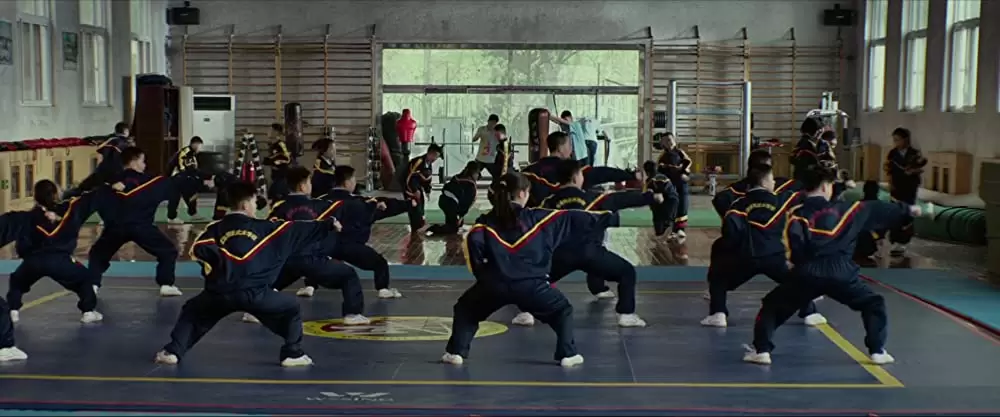 キアヌ・リーブス ファイティング・タイガーの画像