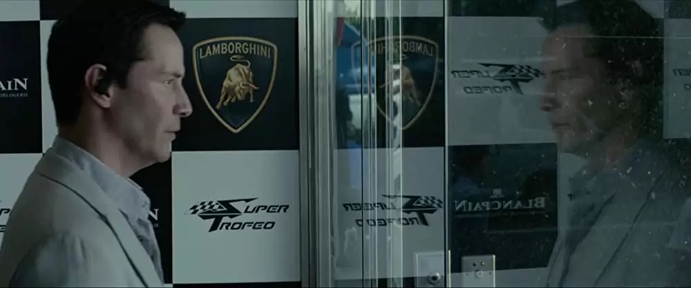 キアヌ・リーブス ファイティング・タイガーの画像