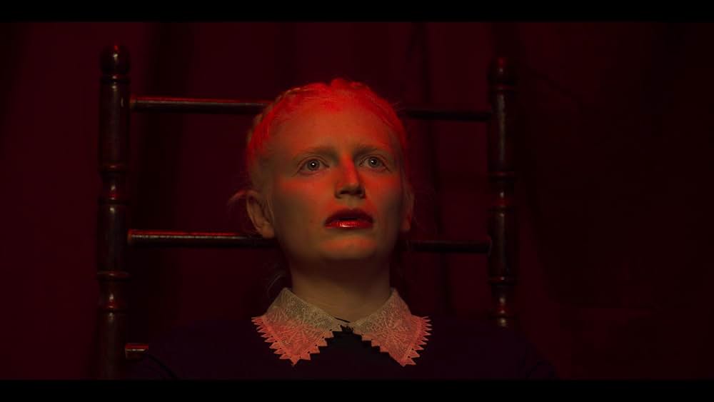 闇に棲むものの画像