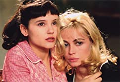 8人の女たちの画像